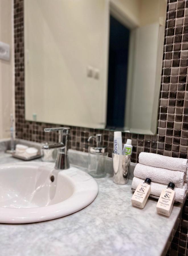 Bed & Breakfast In Designer Appartement Καζαμπλάνκα Εξωτερικό φωτογραφία